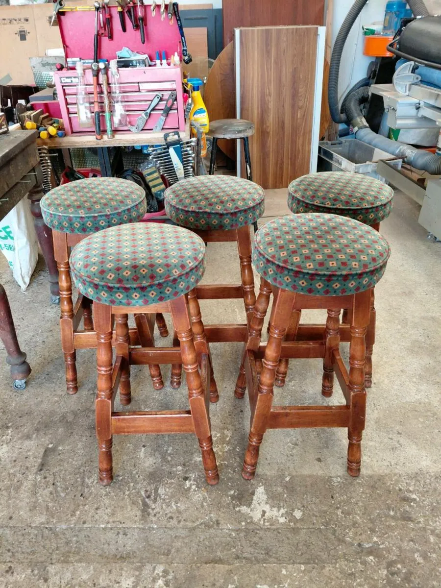 Bar pub stools tables stools furniture - Image 1