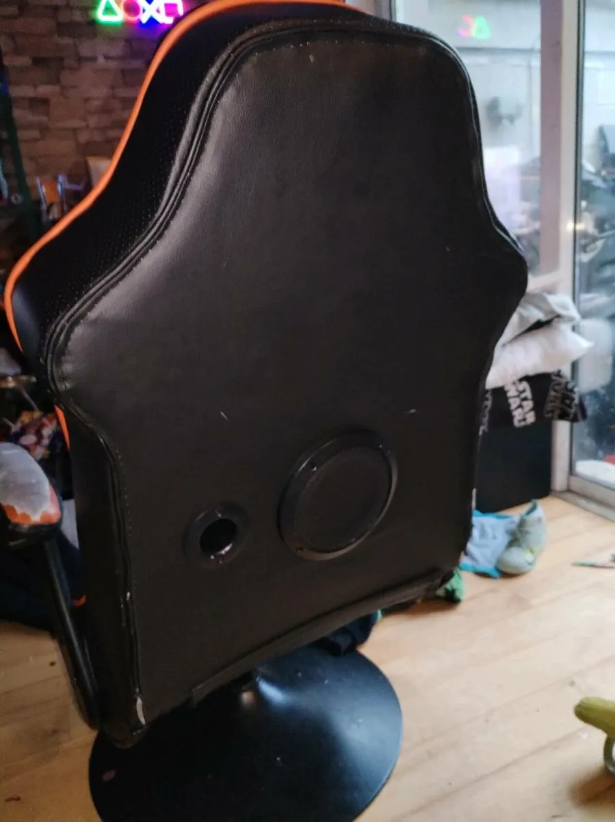 Xrocker gaming chair - Image 1