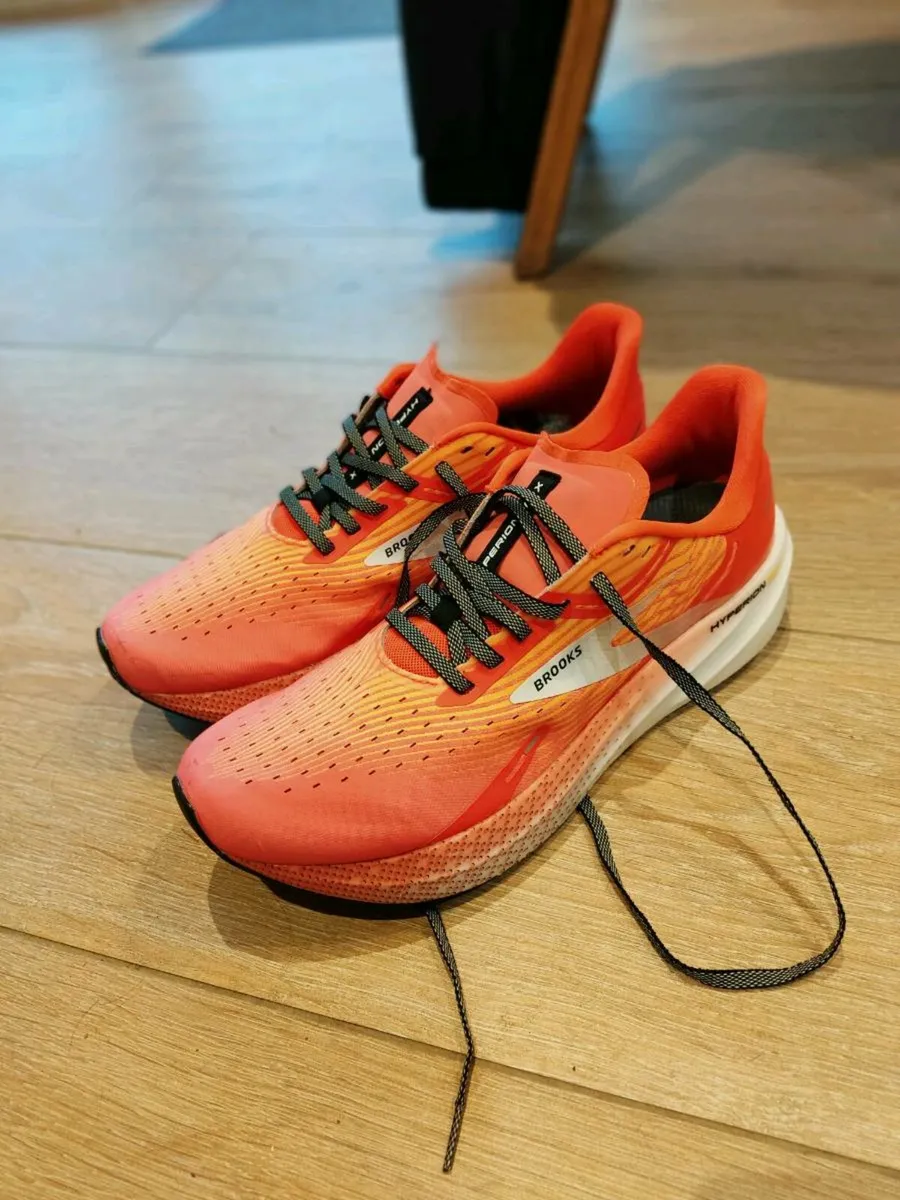 Brooks Hyperion Max - Image 2