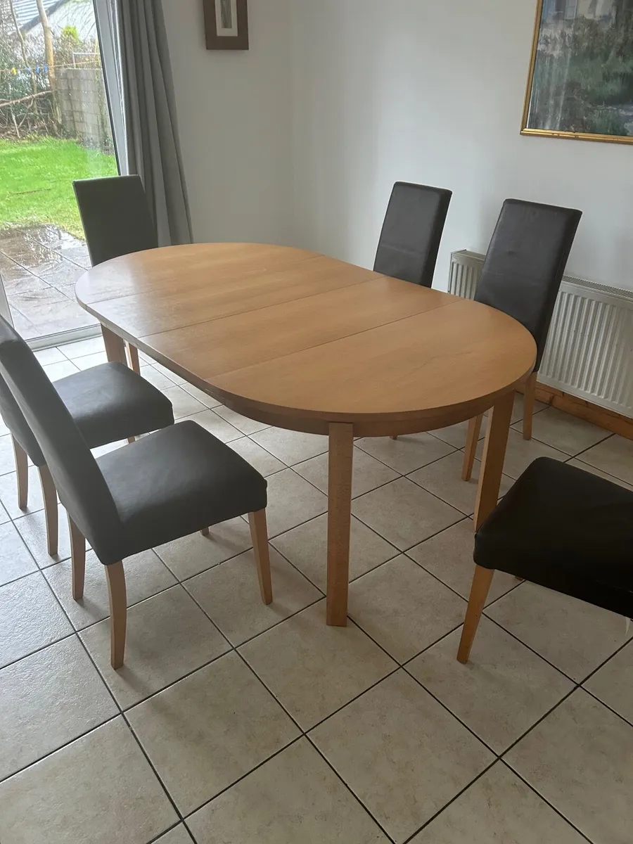 Dining Table and 6 Faux Leather Chairs - Image 2