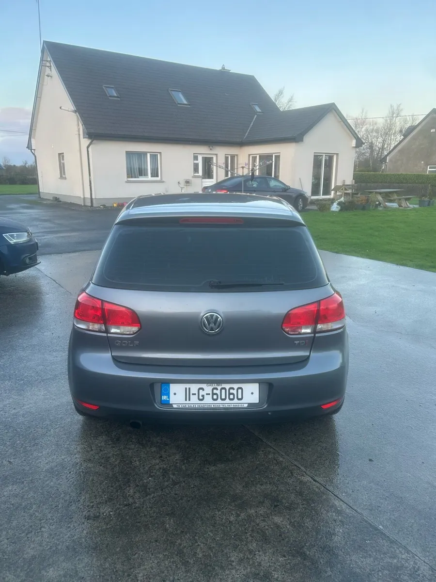 2011 VW Golf Grey - Image 4