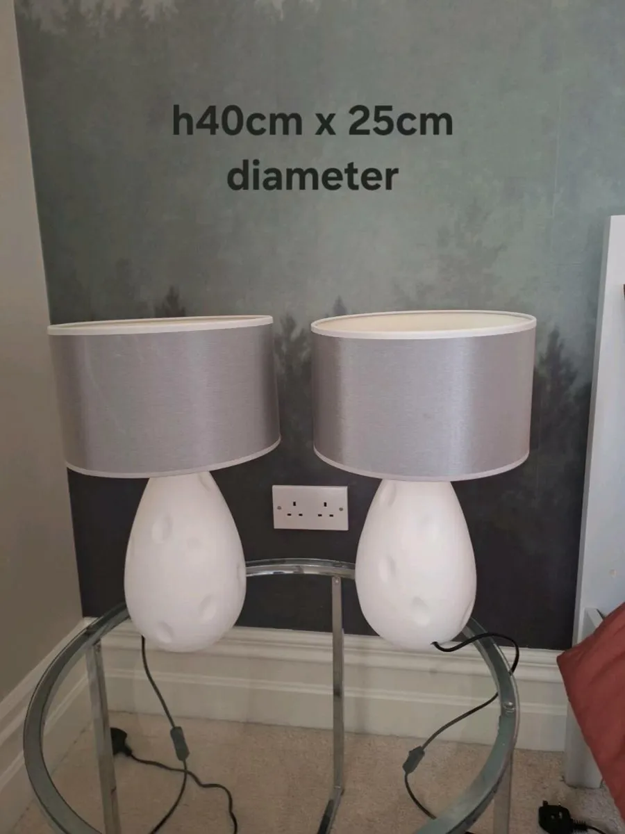 Bedside lamps