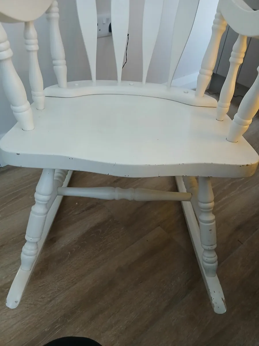 Rocking Chair - Image 4