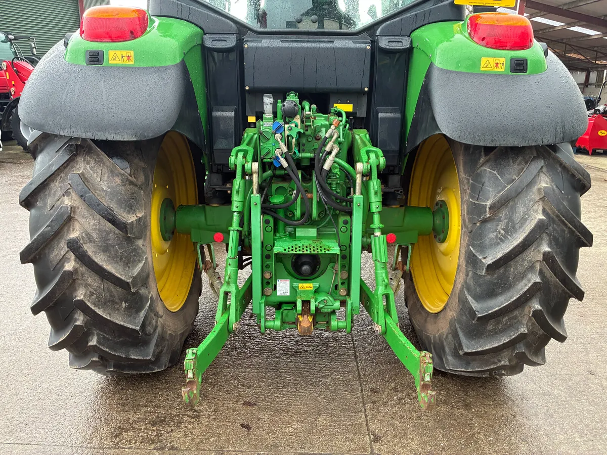 John Deere 6330 - Image 2