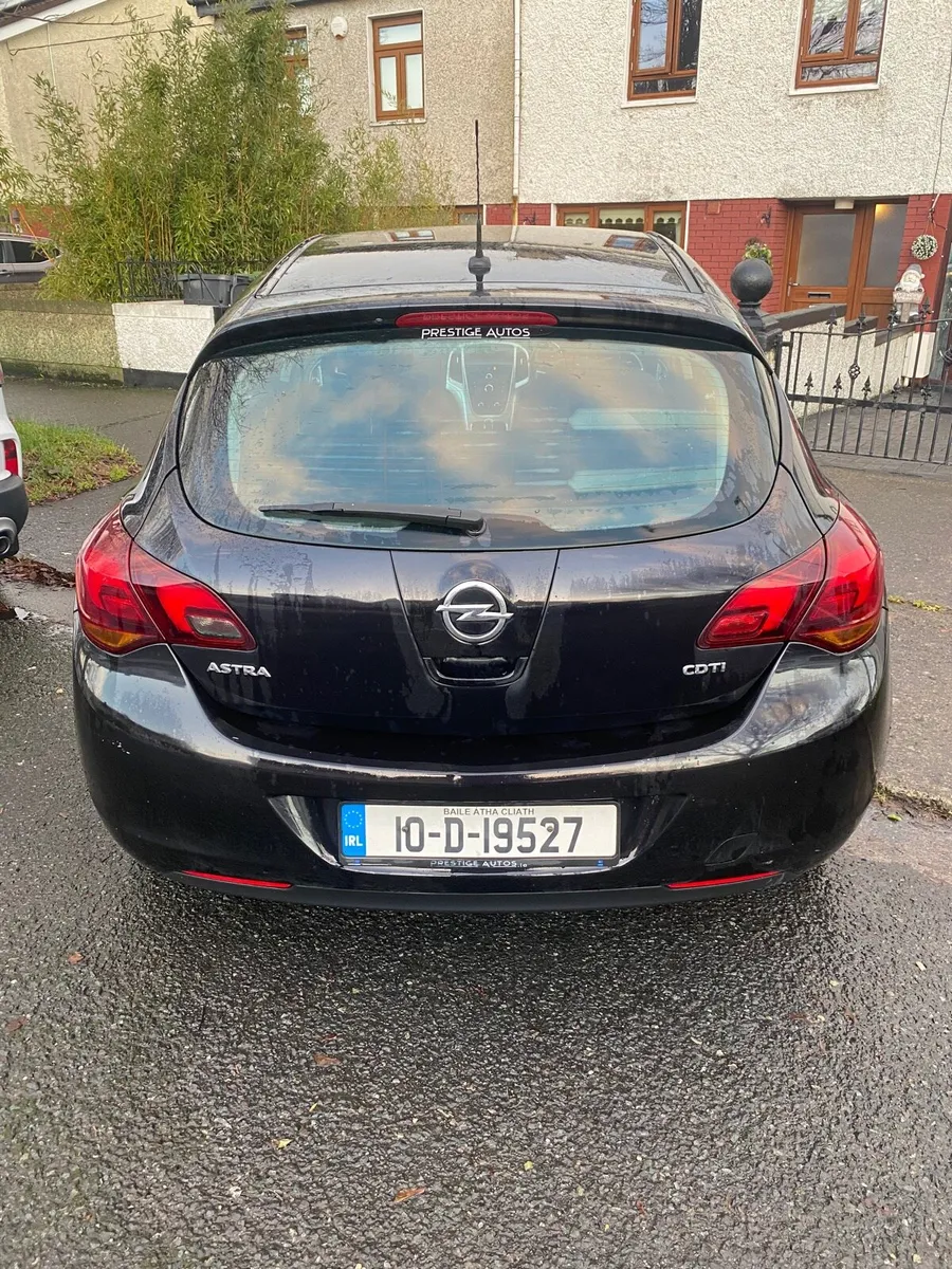 2010 OPEL ASTRA SRI NEW Nct low mileage - Image 4