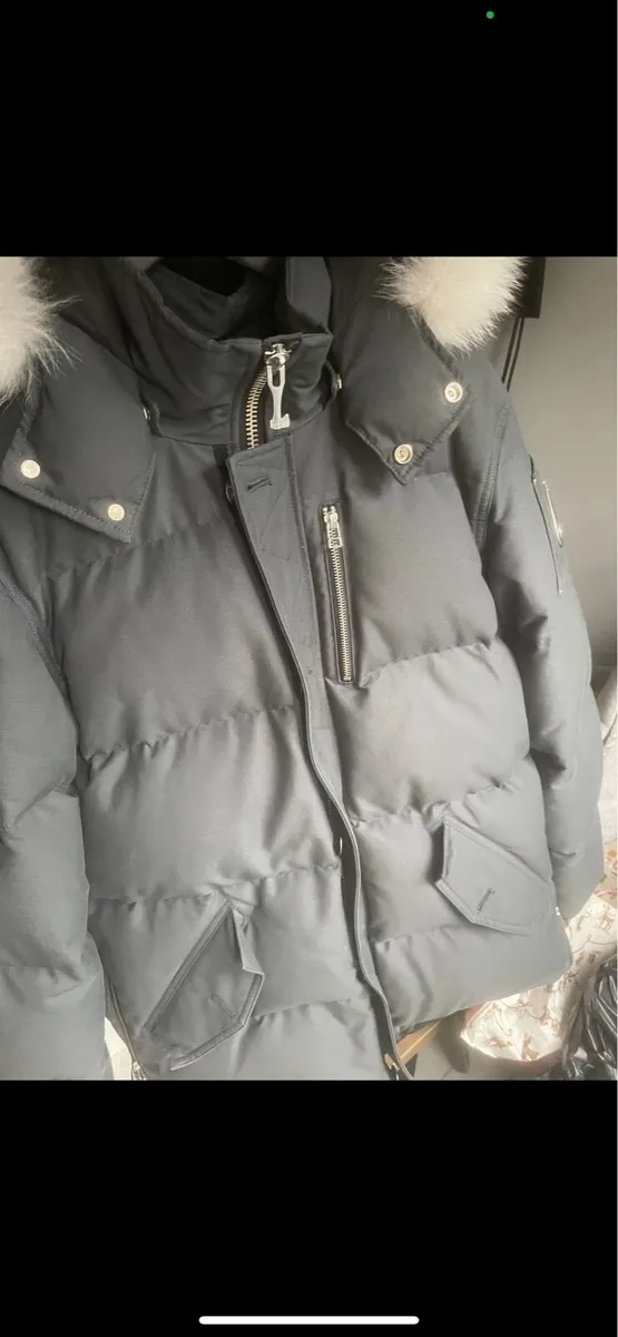 Moose knuckles Q3 parka - Image 3