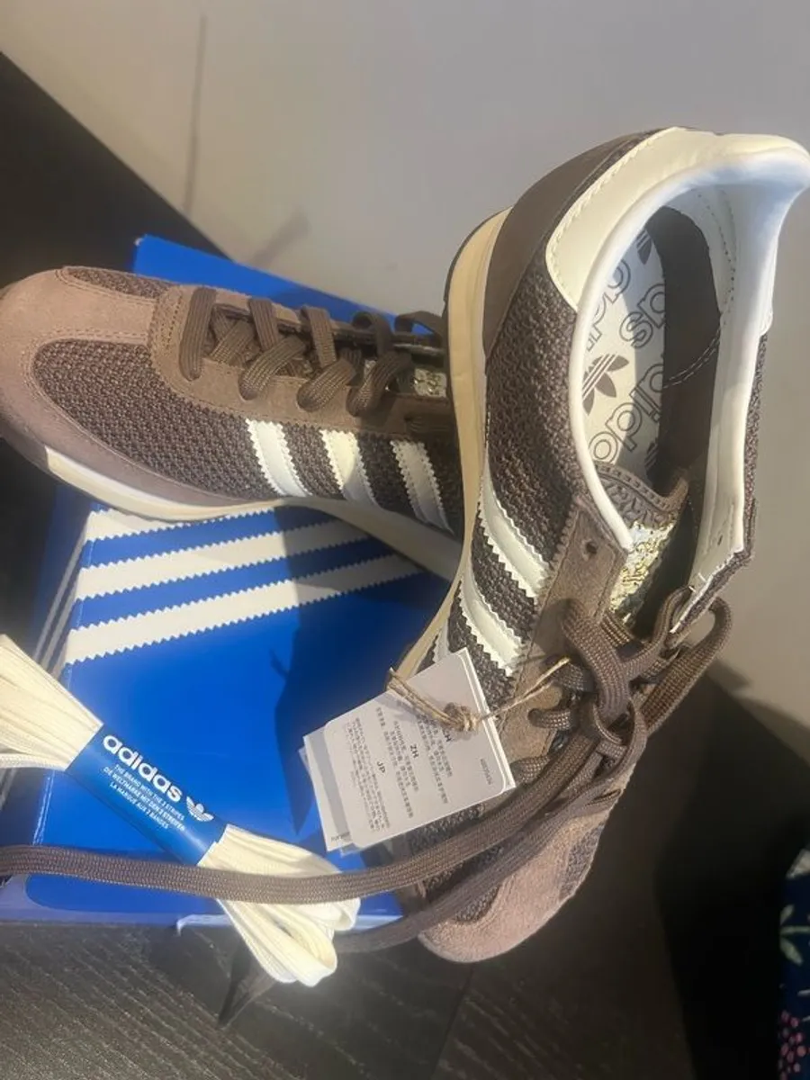 adidas trainers  SL 72 - Image 2