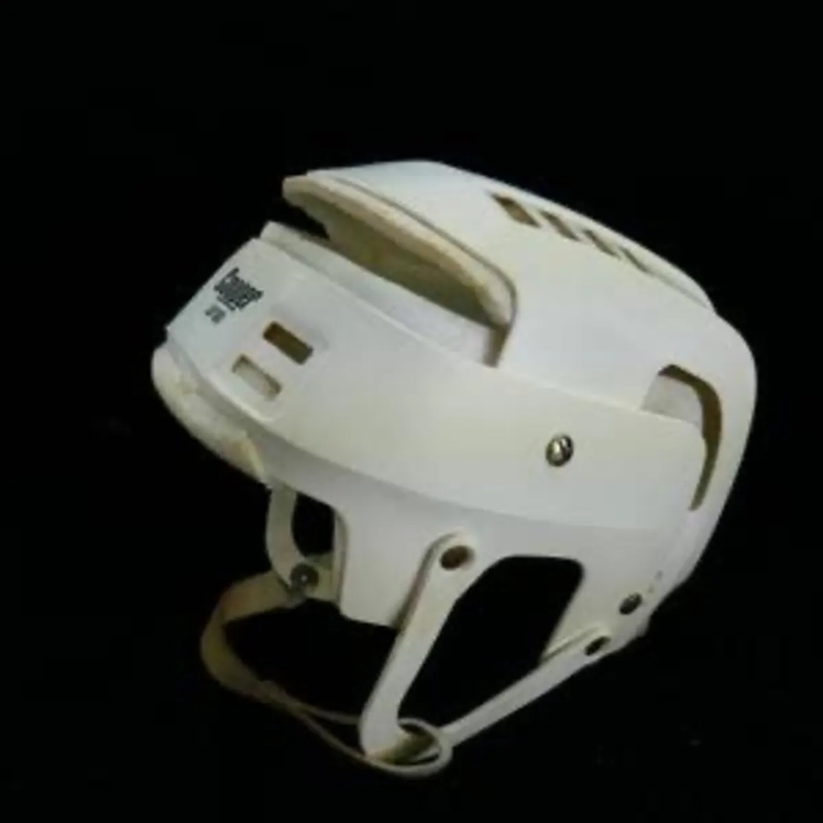 Hurling Helmets - Image 1