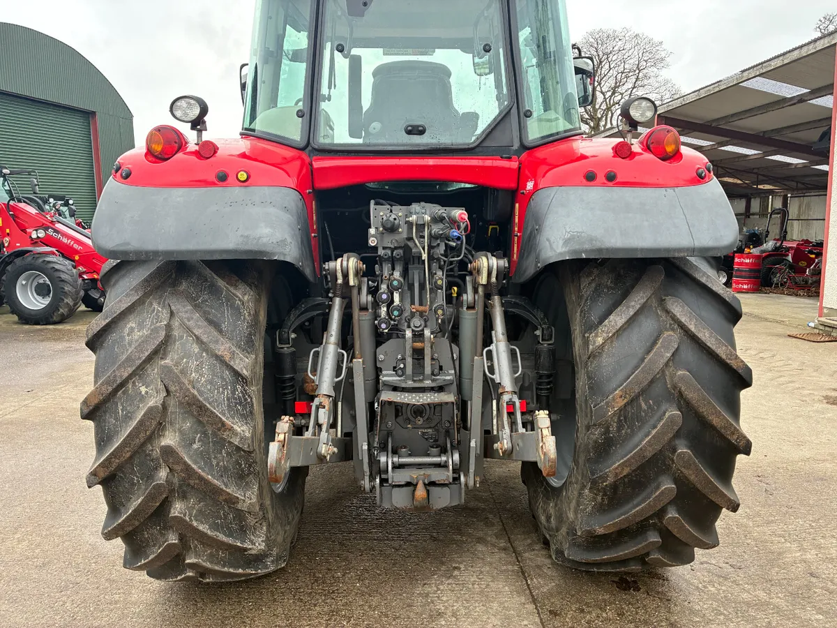 Massey Ferguson 6715S - Image 2