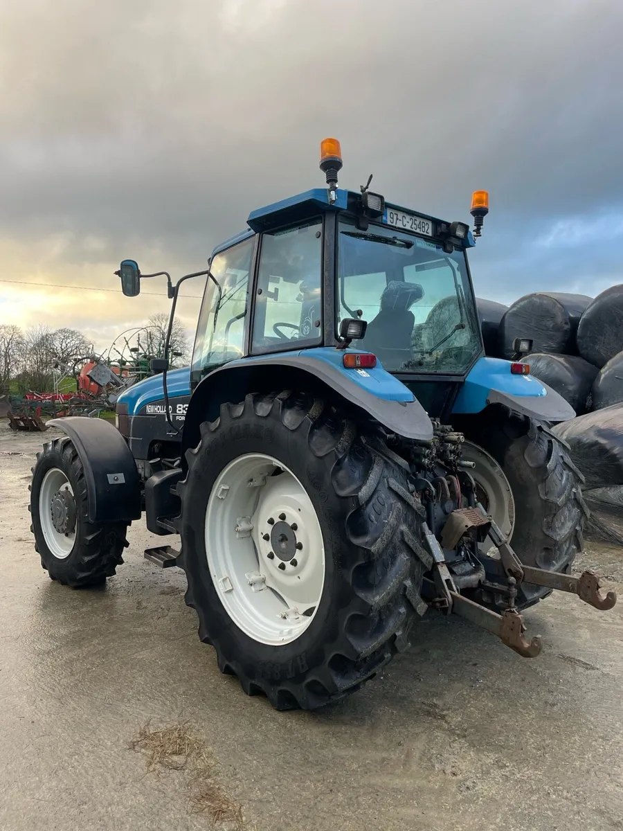 New Holland 8360 - Image 3