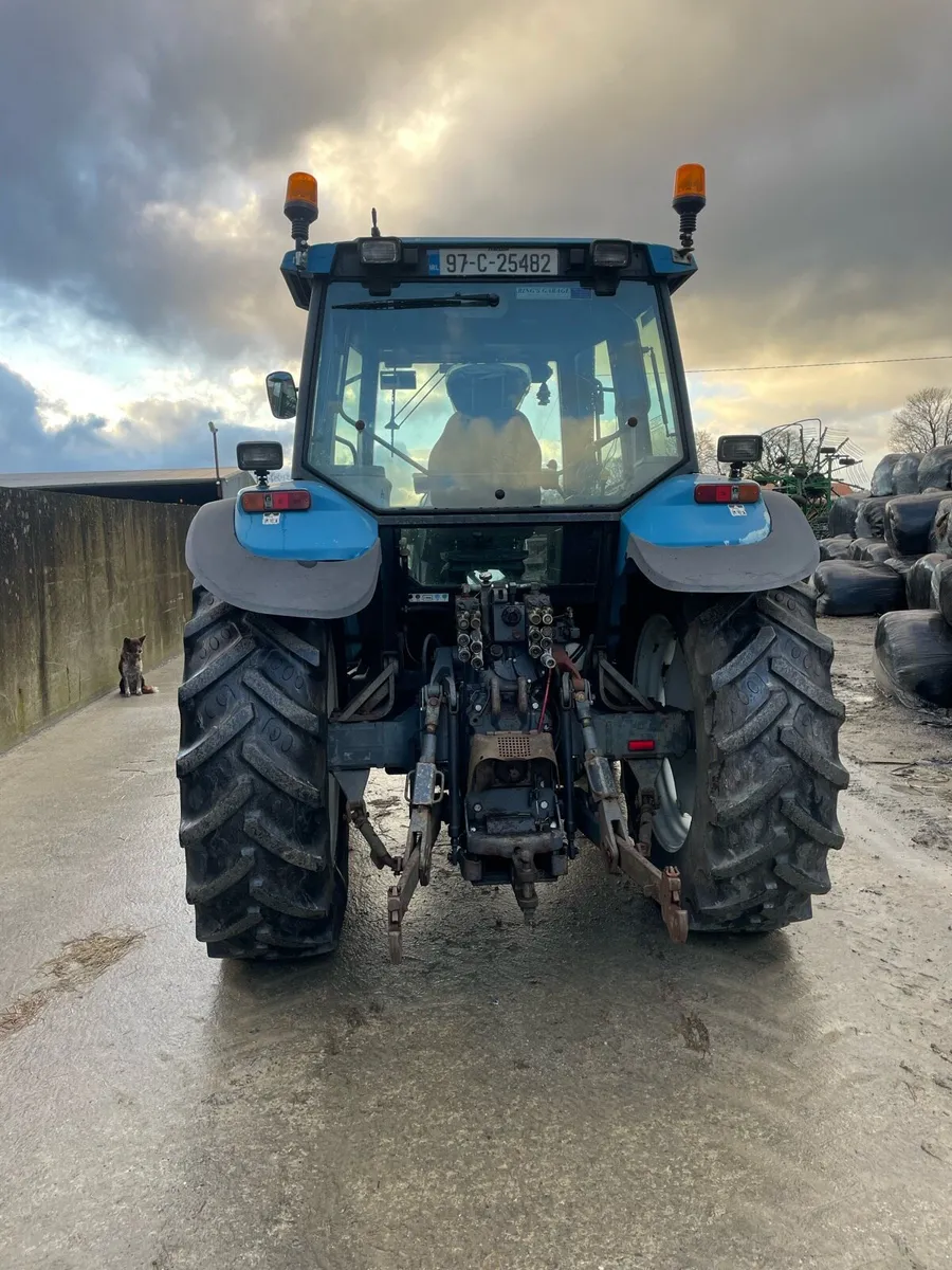 New Holland 8360 - Image 4