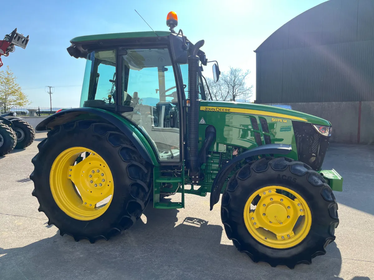 John Deere 5075M - Image 3