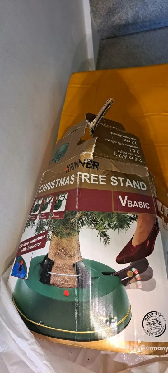 Christmas tree stand