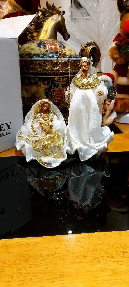 The Holy Family - Image 3