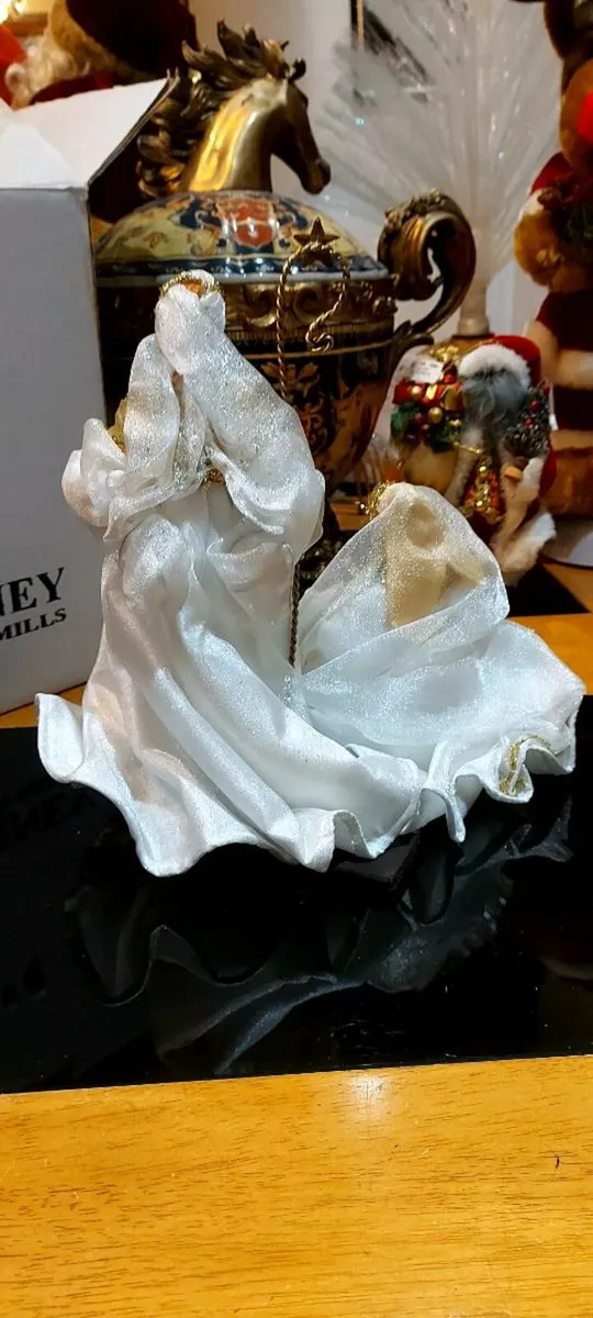 The Holy Family - Image 4