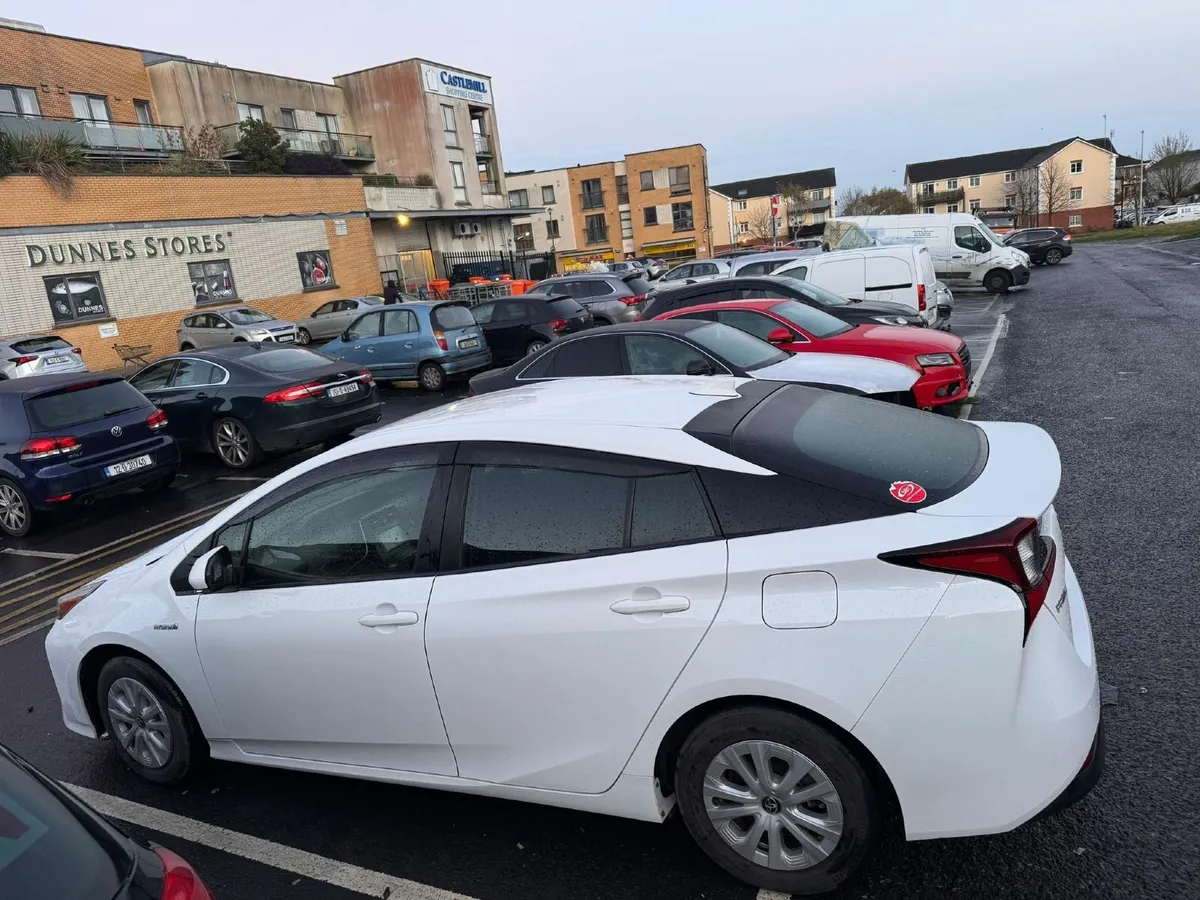 Toyota Prius 2020 - Image 4