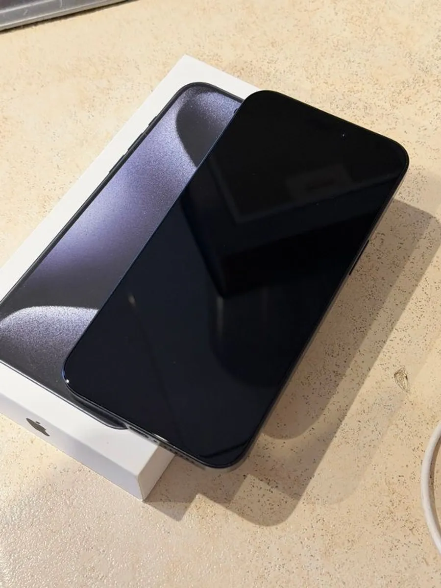 iPhone 15 pro max - Image 1