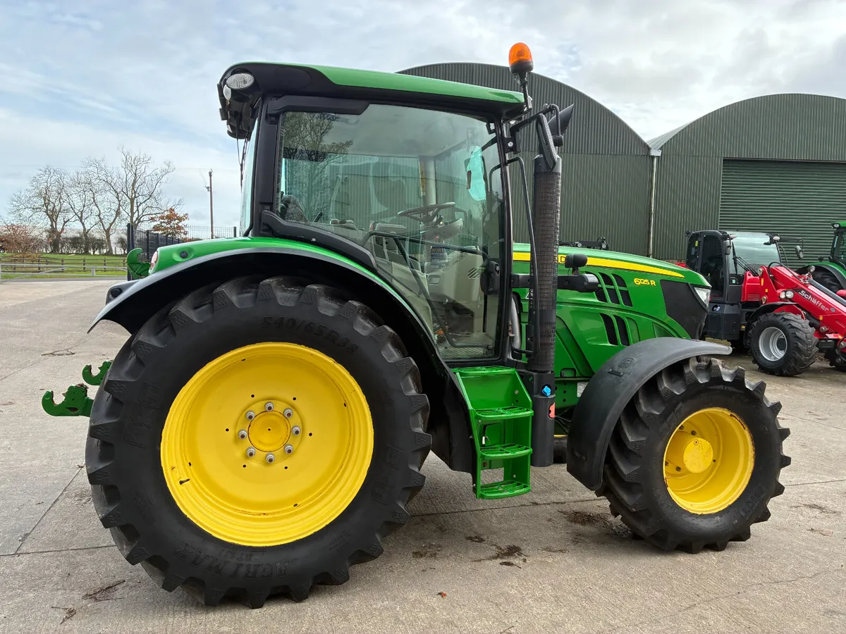 John Deere 6125R - Image 3