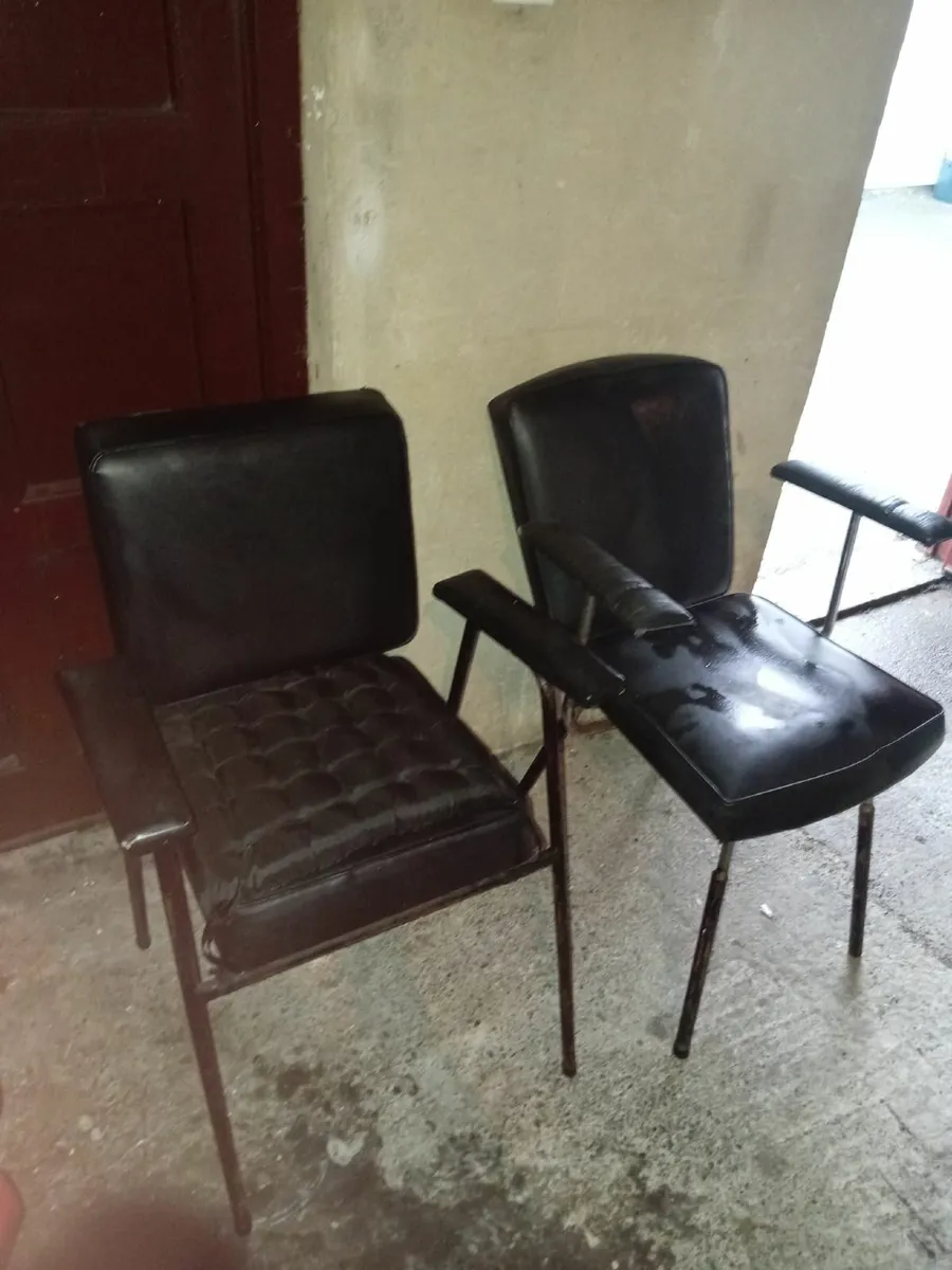Salon Chairs - Image 2