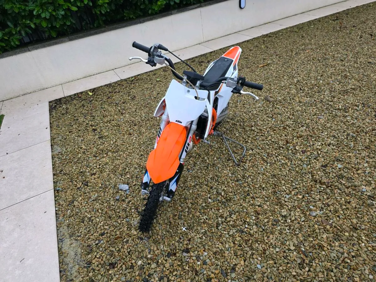 KTM 65 sx  dirt bike only 28 hours - Image 3