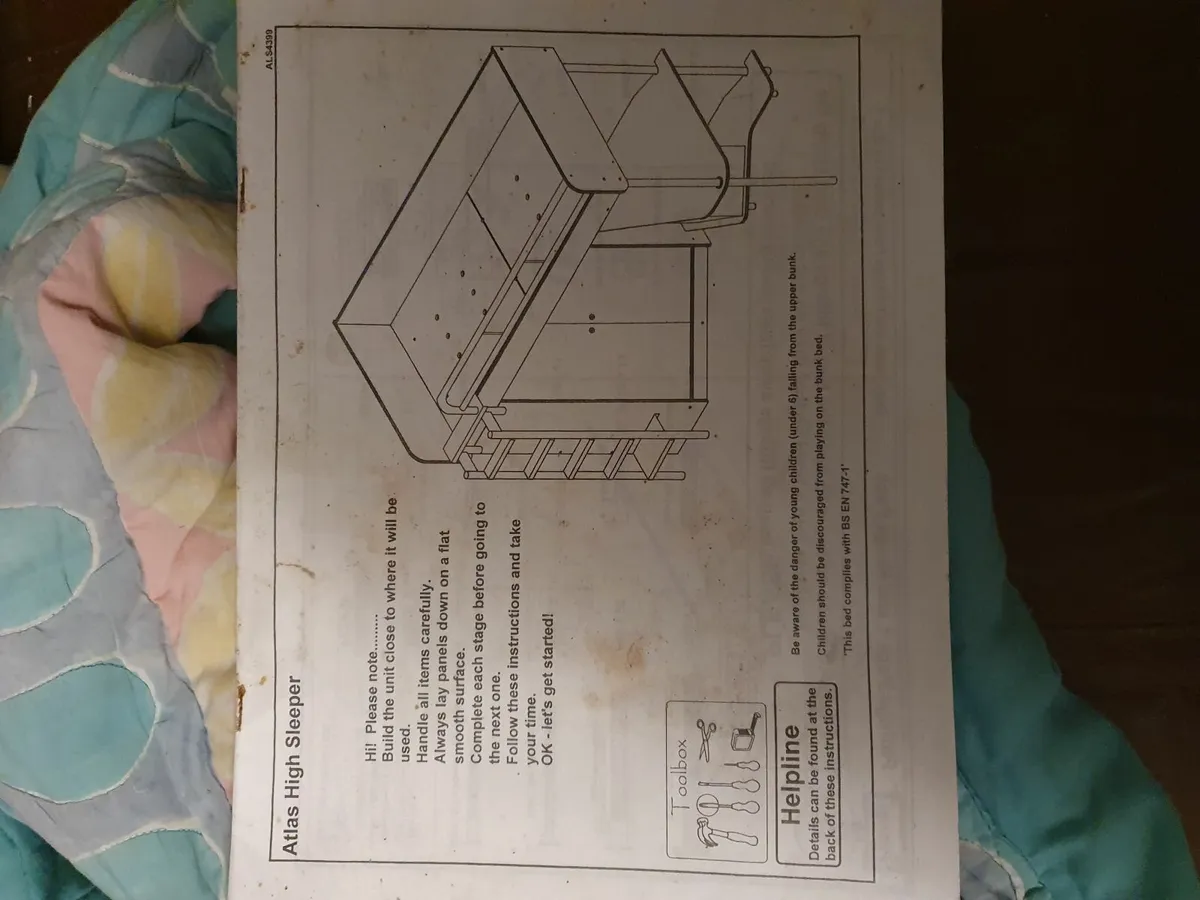 Child's high bed - Image 1