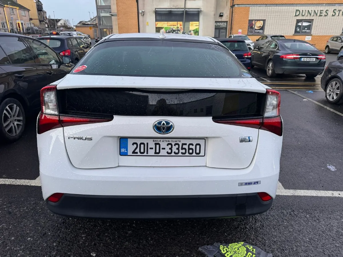 Toyota Prius 2020 - Image 3