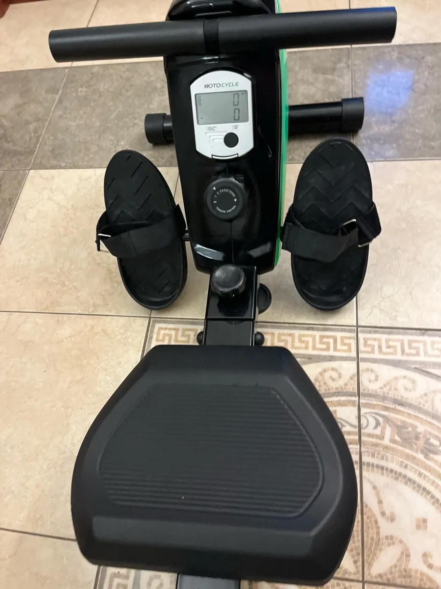 Rowing machine - Image 4