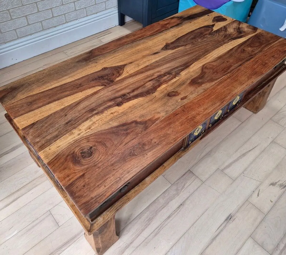 Solid wooden coffee table - Image 2