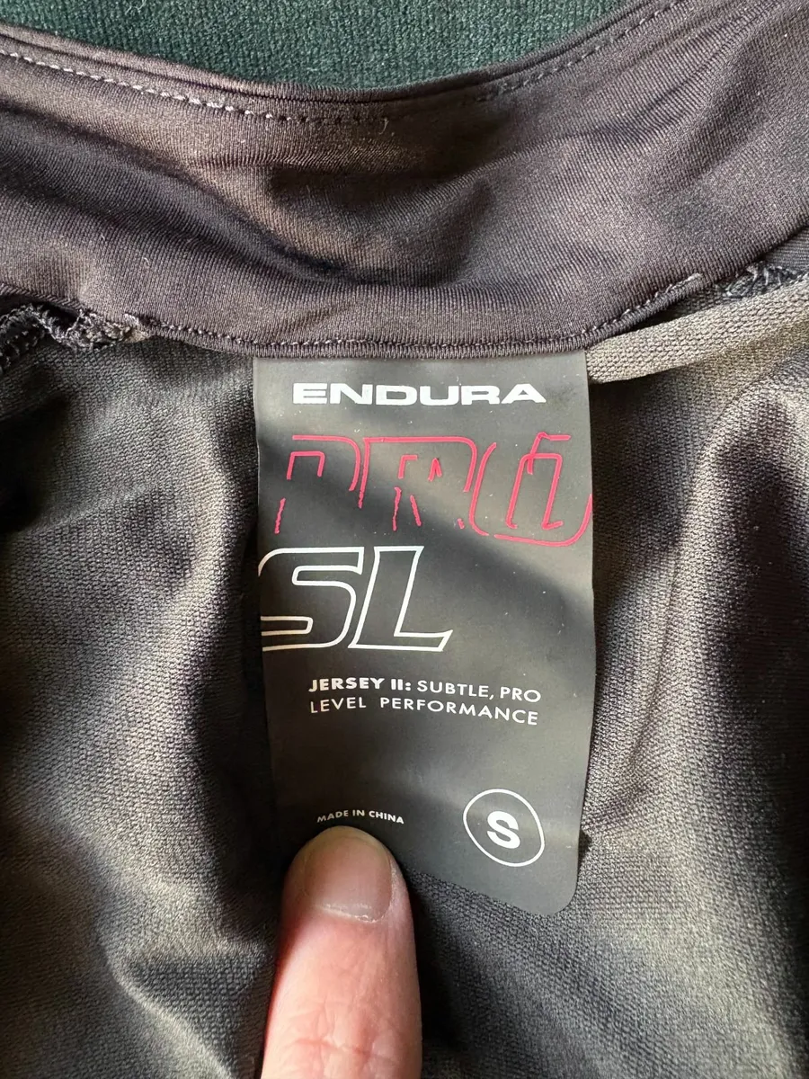 Cycling jersey - Endura - Image 2