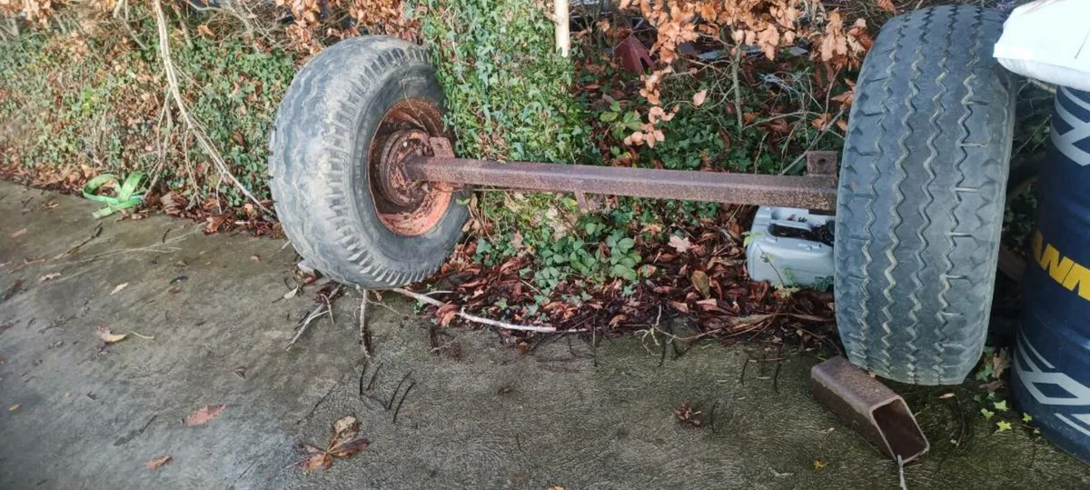 Axel for sale - Image 1