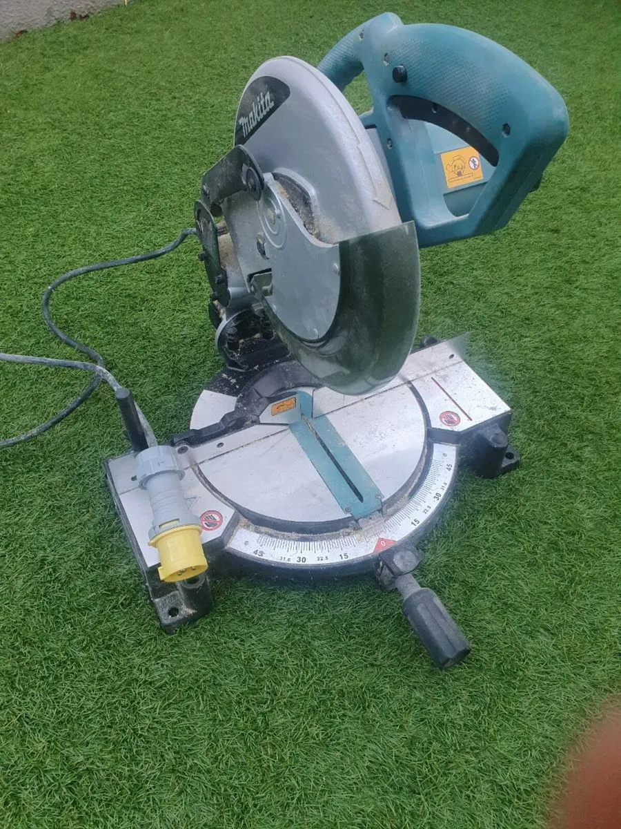 Makita chop saw - Image 1