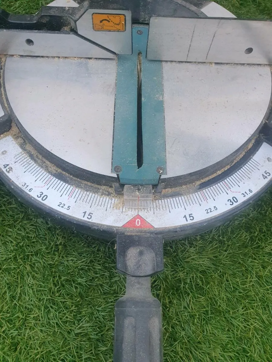 Makita chop saw - Image 3