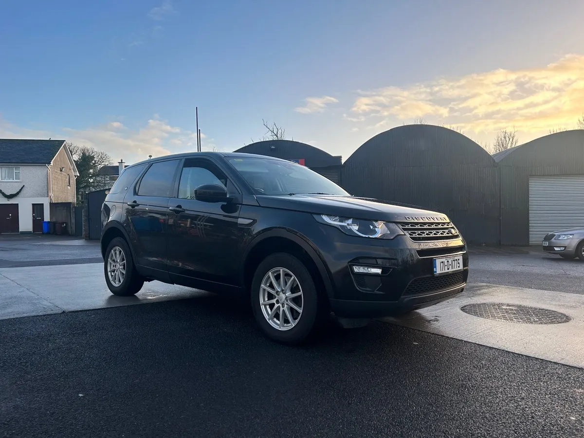 Landrover discovery sport 7 seater Jeep - Image 1