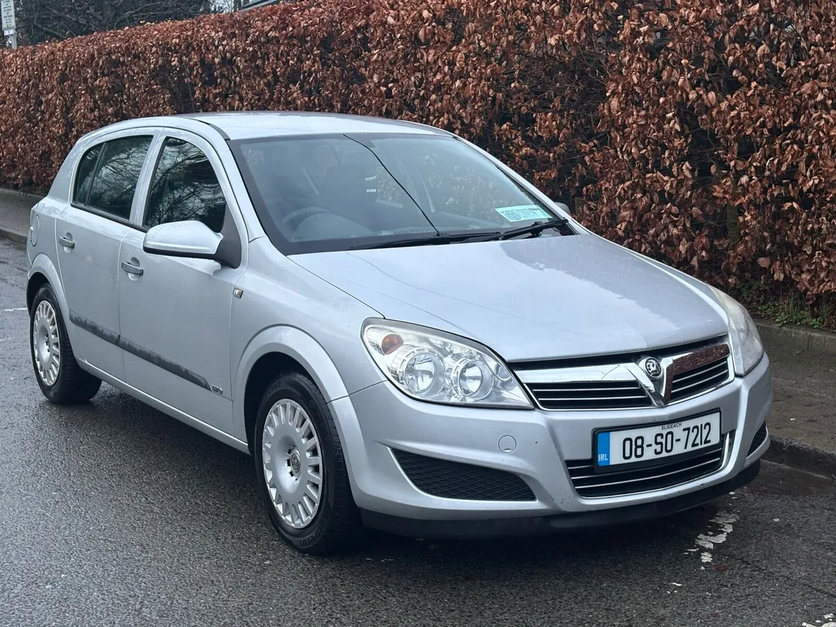 Vauxhall Astra Life 1.3 Diesel 5dr - Image 1