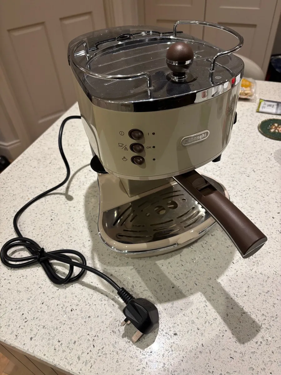 De’longhi coffee machine - Image 2