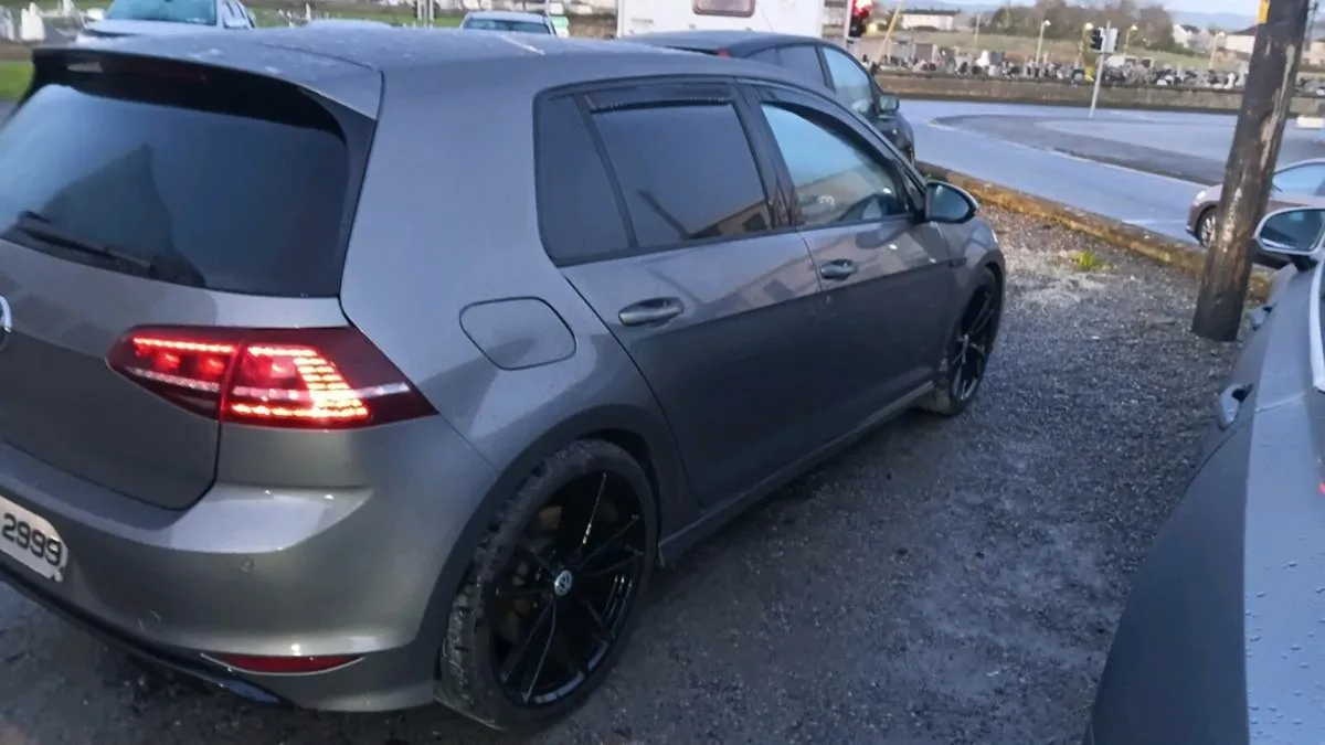 151 golf r - Image 3