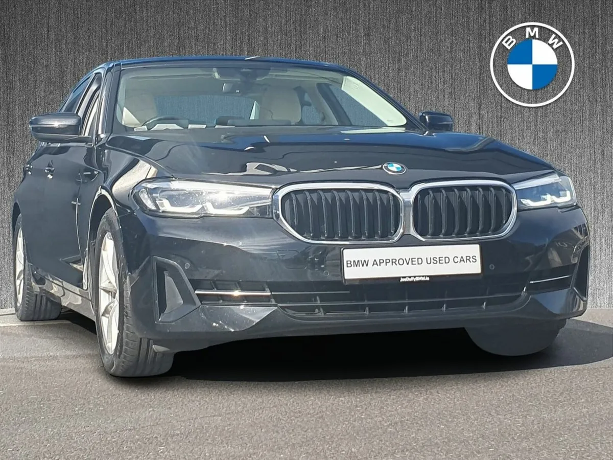 BMW 5-Series 520d SE Saloon - Image 1