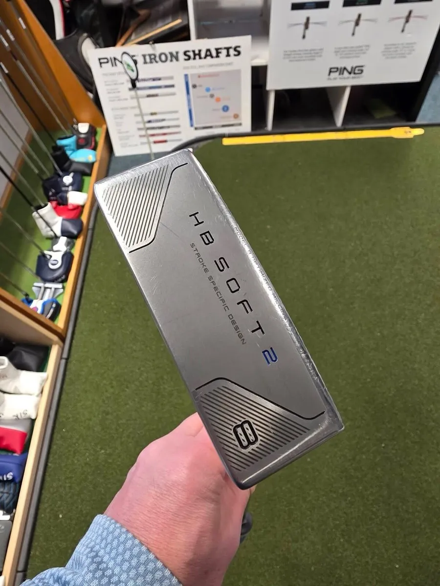 Cleveland HB Soft 2 8 Putter - Image 1