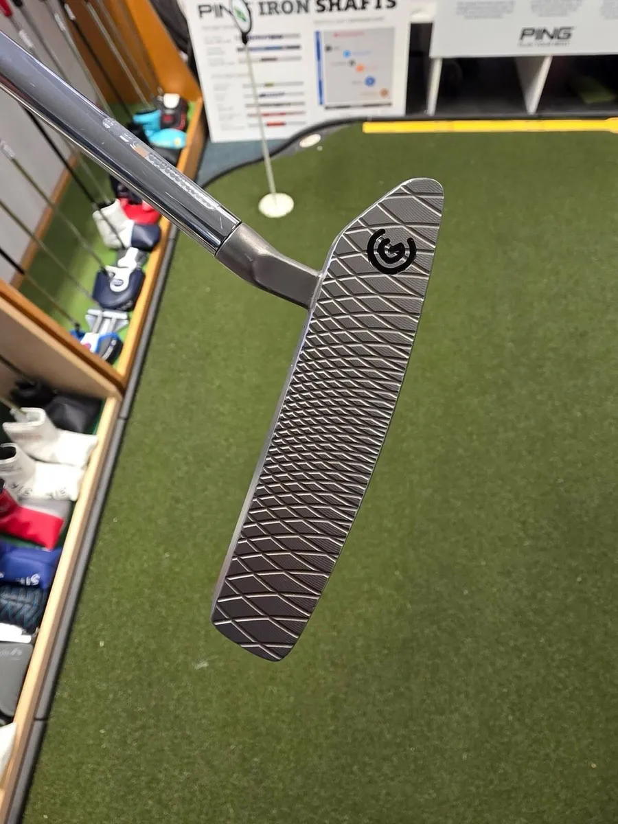 Cleveland HB Soft 2 8 Putter - Image 4