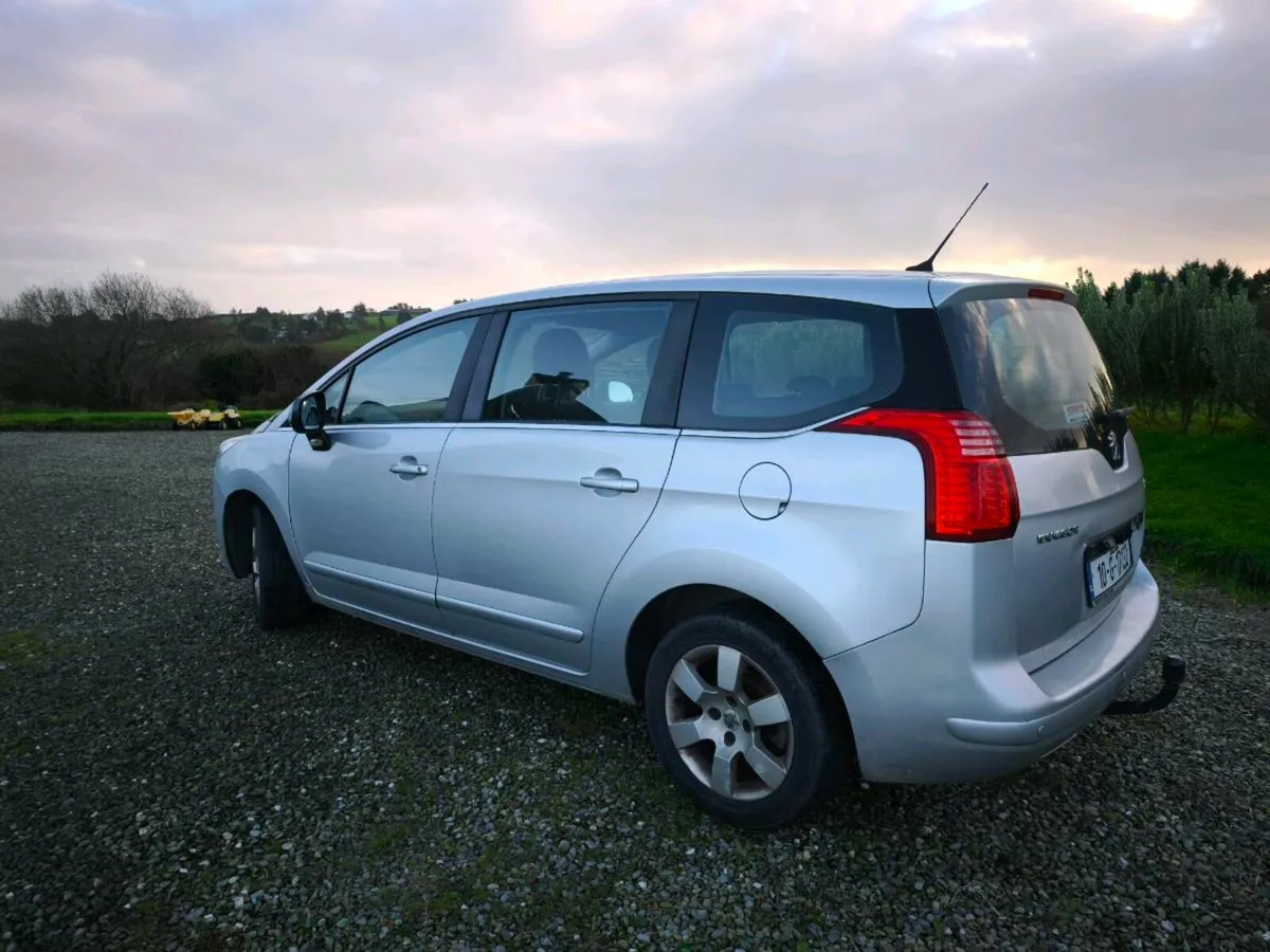Peugeot 5008 2010 7Seater - Image 2