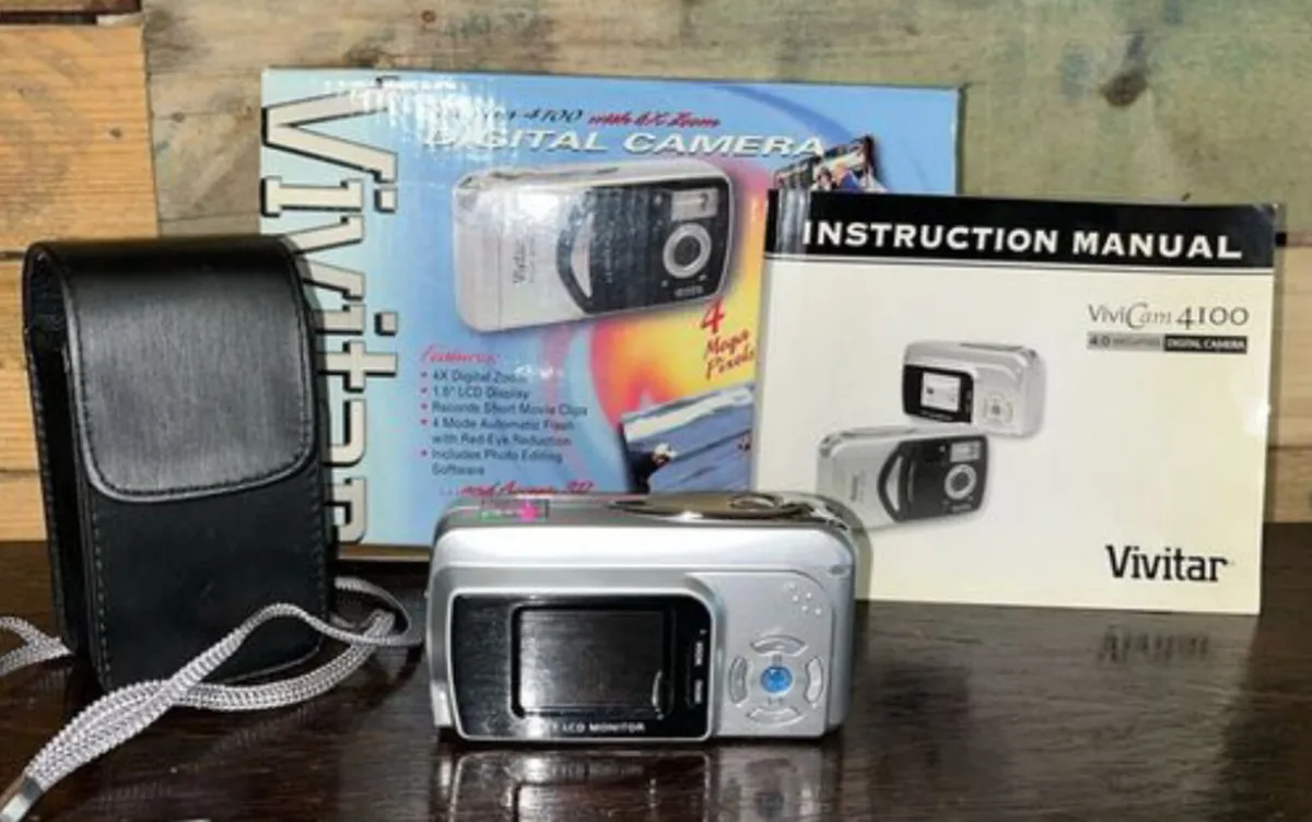 Digital camera Rare Vivitar Digital Camera - Image 1