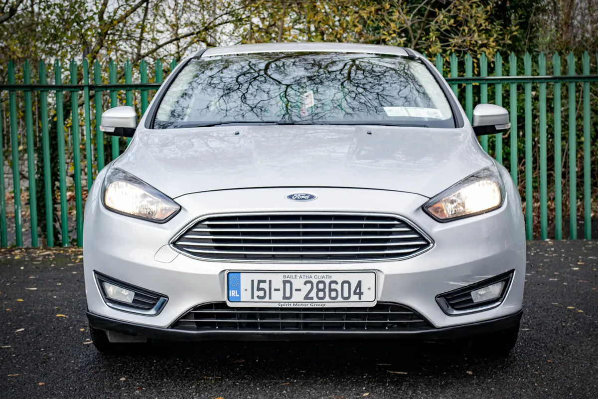 2015 FORD FOCUS TITANIUM 1.6 TDCI *LOW MILEAGE* - Image 2