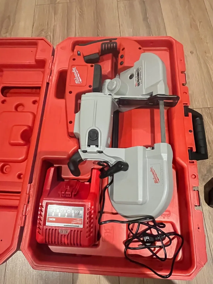 New bandsaw - Image 1