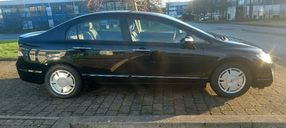 HONDA CIVIC HYBRID - Image 3