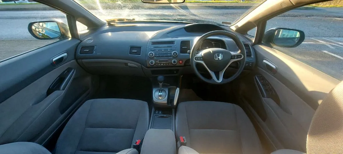 HONDA CIVIC HYBRID - Image 4