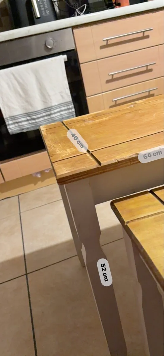 Pinewood nest of tables - Image 2