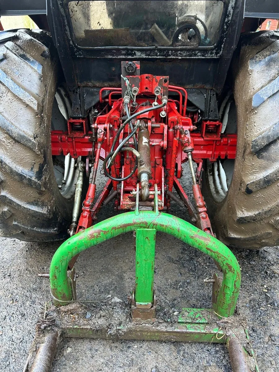 Case International 895 - Image 4