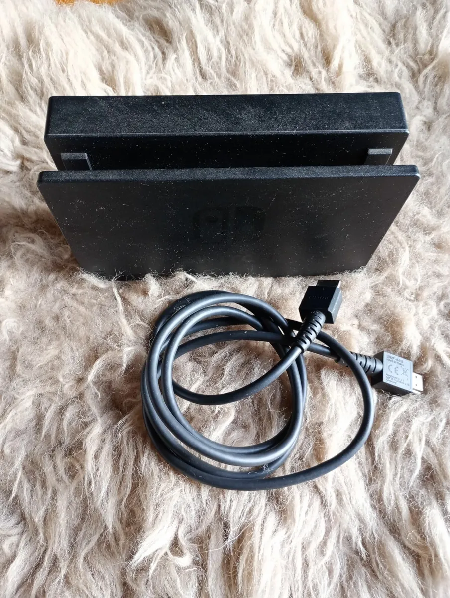 Nintendo switch (used) - Image 3