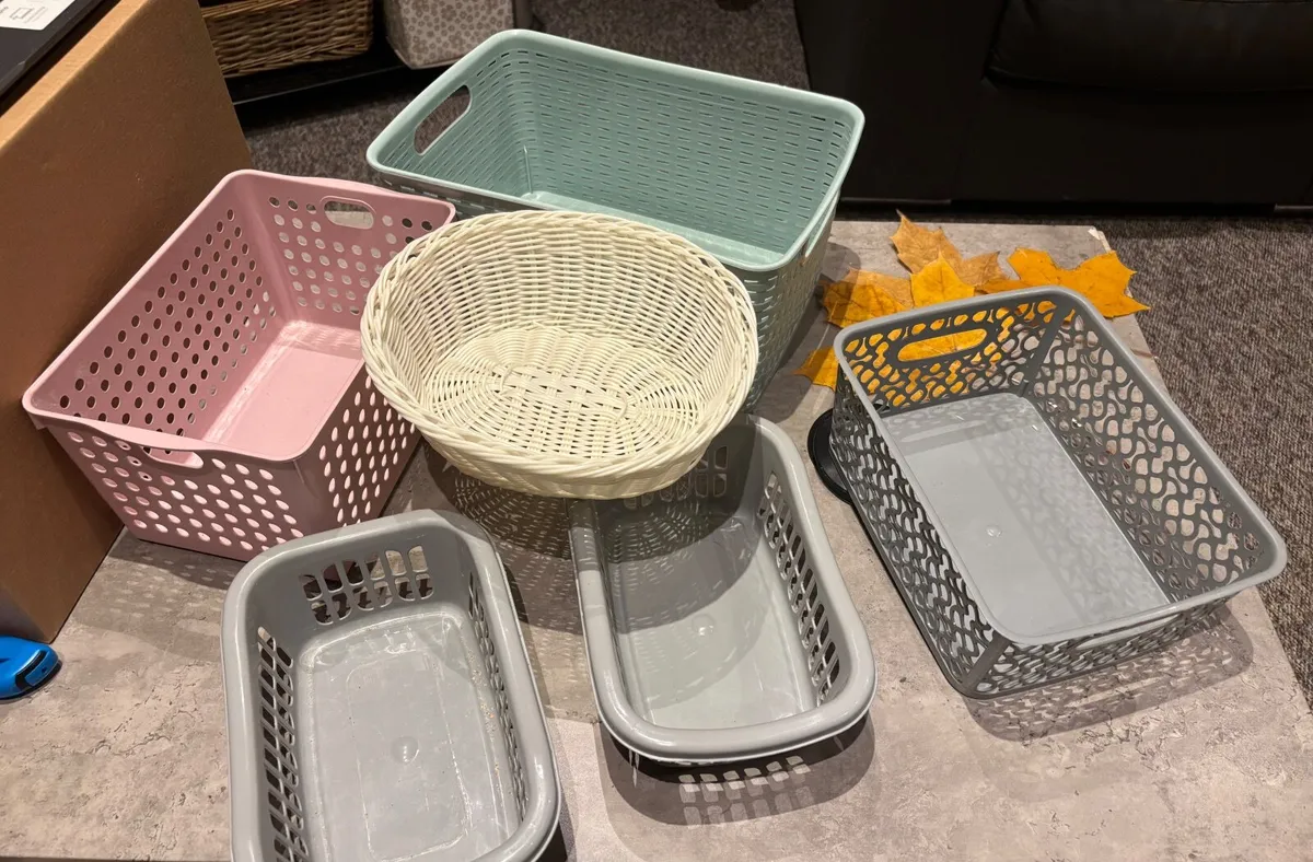 Plastic storage baskets