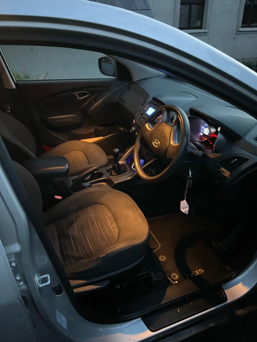 Hyundai Ix35 2 seater - Image 3